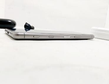 zet fold: Sony Xperia 5, Б/у, 128 ГБ, цвет - Серый, 1 SIM, 2 SIM — 4