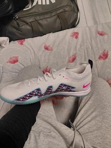 Футзалки Nike Air Zoom (indoor) - Тип: зальная футбольная обувь — 5