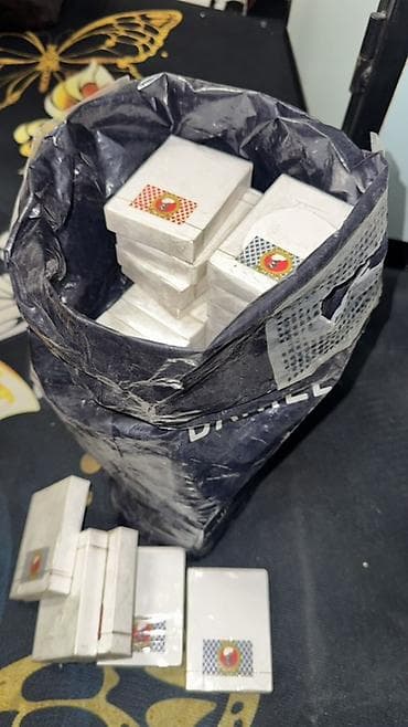 Турники и брусья: Колода игральных карт (бумажные), стандартный размер «покер». - — 2