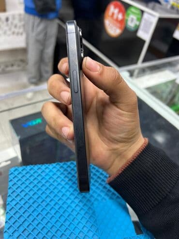 samsung 8s: IPhone 15 Pro, Б/у, 128 ГБ, Black Titanium, Защитное стекло, В рассрочку, 85 % — 3