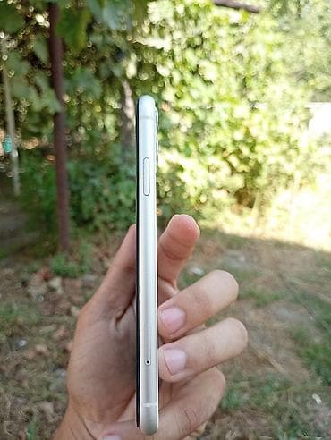 cs 55 plus: IPhone 11, Б/у, 64 ГБ, Серебристый, Защитное стекло, 66 % — 6