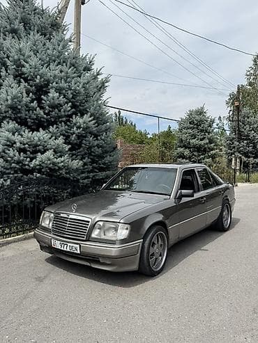Mercedes-Benz W124: 1994 г., 3.2 л, Автомат, Бензин, Седан — 3