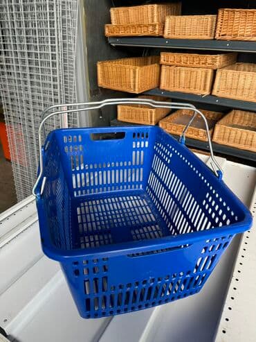 срочно продаю готовые бизнес продуктовый: 30 л, Б/у — 9