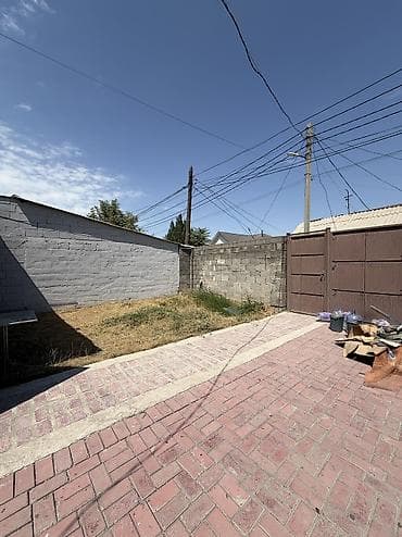 Үйлөр: 🏡 ДОМ В ЦЕНТРЕ — $112 000 📍 Район Восток-5 Продаётся уютный — 7