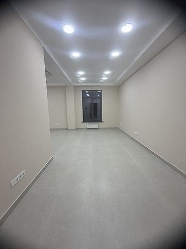 Коммерческая недвижимость: Аренда офисов, 65 м², В бизнес центре — 3