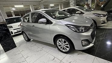 Chevrolet Spark: 2021 г., 1 л, Вариатор, Бензин, Хетчбек — 9