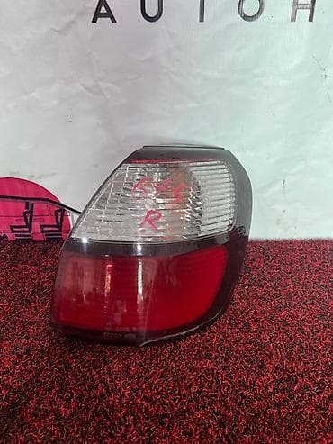 step: Задний правый стоп-сигнал Subaru 2000 г., Б/у, Оригинал, Япония — 1