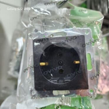 стол трансформер чёрного цвета: Розетка, С заземлением, Встроенные, 1 гнездо — 2