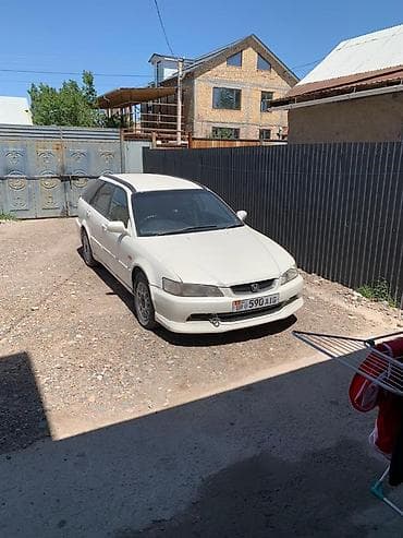 accord 1: Honda Accord: 2001 г., 2 л, Автомат, Бензин, Универсал — 4