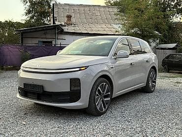 Lixiang L6: 2024 г., 1.5 л, Автомат, Гибрид, Кроссовер