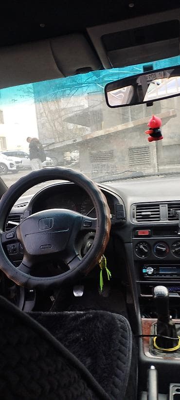 step vagon: Honda Accord: 1998 г., 2 л, Механика, Бензин, Седан — 8