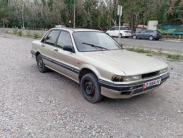 8: Mitsubishi Galant: 1988 г., 1.8 л, Механика, Бензин, Седан — 2