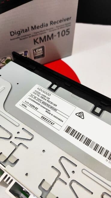 колонка комбик: Kenwood модель kmm -105. Usb,fm,aux. Оригинальная магнитола японской — 2