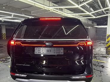 Kia Carnival: 2020 г., 2.2 л, Автомат, Дизель, Минивэн — 9