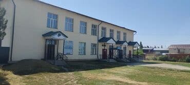 токмок сдаю дом: Продается двухэтажное здание кафе- ресторан, зал на 250 посадочных — 2