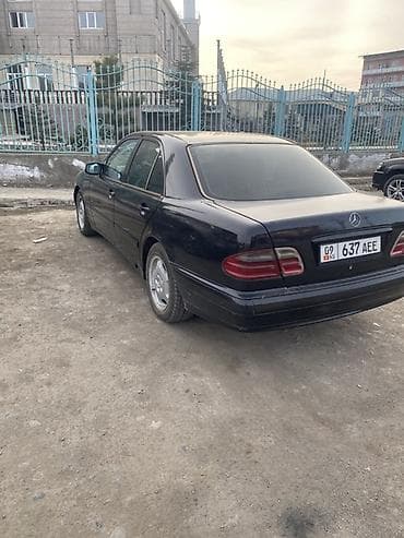 Mercedes-Benz: Mercedes-Benz E-Class: 2000 г., 2 л, Механика, Бензин, Седан — 3