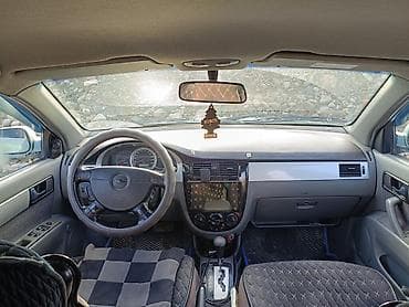 ласет: Chevrolet Lacetti: 2004 г., 1.6 л, Автомат, Газ, Седан — 4