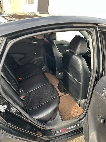 2114 samara: Hyundai Solaris: 2016 г., 1.6 л, Автомат, Бензин, Седан — 8