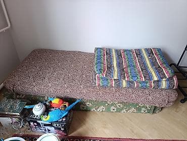 шкатулка для украшений: Продается! Настольные часы ретро стиля, сервизы, мясорубка, матрасы — 10