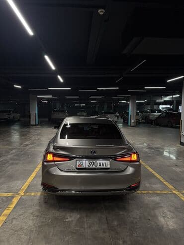leksus es: Lexus ES: 2019 г., Гибрид, Седан — 3