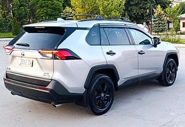 люки на спринтер: Toyota RAV4: 2026 г., Гибрид, Кроссовер — 7