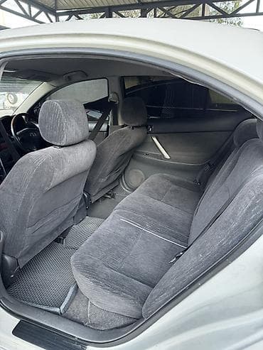 противен: Toyota Allion: 2006 г., 2 л, Автомат, Бензин, Седан — 5