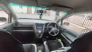 Унаа: Honda Stream: 2001 г., 2 л, Бензин, Вэн/Минивэн — 5