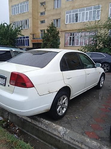 Транспорт: Honda Civic: 2002 г., 1.5 л, Автомат, Бензин, Седан — 2
