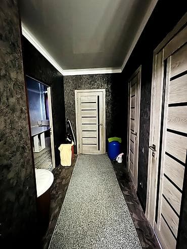 Продажа квартир: 3 комнаты, 65 м² — 10
