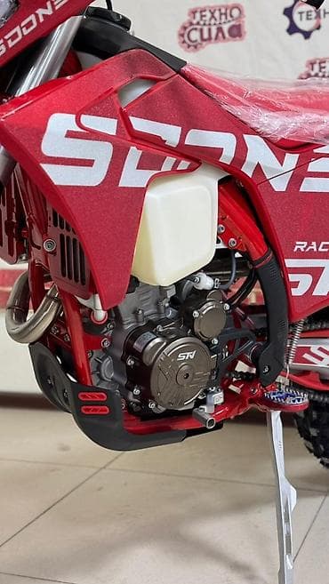 эндуро япония: Эндуро/кроссовый мотоцикл STN C9 Pro (Racing), красный. Ключевые — 10