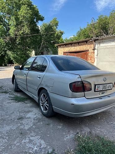Продажа авто: Nissan Primera: 2000 г., Седан — 3