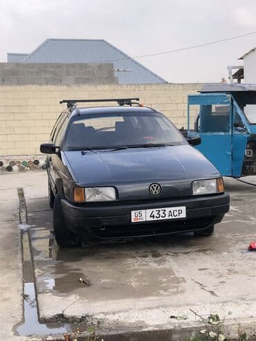 купить авто в кредит без первоначального взноса: Volkswagen Passat: 1993 г., 1.8 л, Механика, Бензин, Универсал — 3