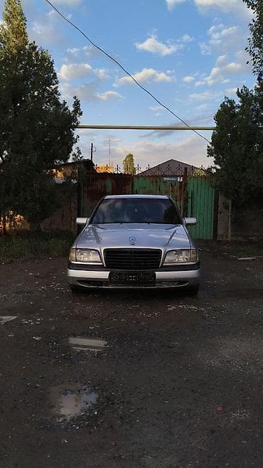 Mercedes-Benz E-Class: 1994 г., 2.8 л, Седан — 3