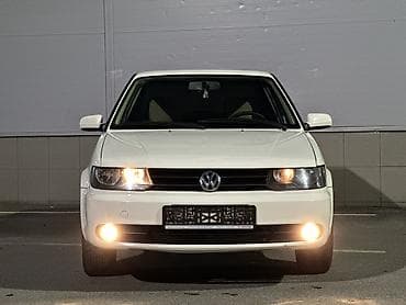 Volkswagen Jetta: 2012 г., 1.6 л, Ручные, Бензин, Седан at lalafo.kg Volkswagen Jetta: 2012 г., 1.6 л, Ручные, Бензин, Седан
