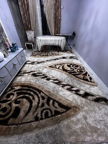 столы и стулья для кафе в бишкеке: Ковер Б/у, 400 * 250 — 1