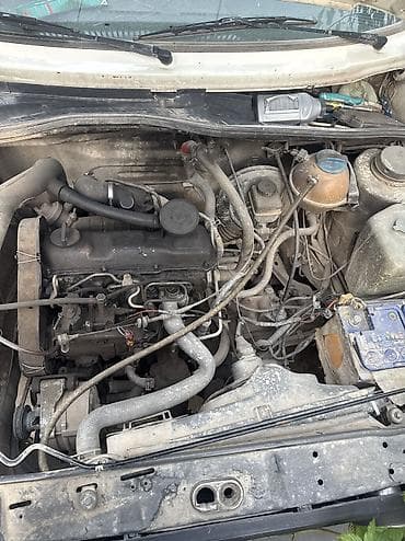 Транспорт: Volkswagen Golf: 1991 г., 1.6 л, Дизель, Хэтчбэк — 4