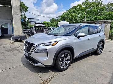 Nissan Rogue: 2022 г., Кроссовер