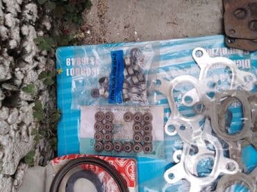 афто токмок: Амортизатордун алдыңкы пружинасы Suzuki 2000 г., Жаңы, Оригинал, Жапония — 3