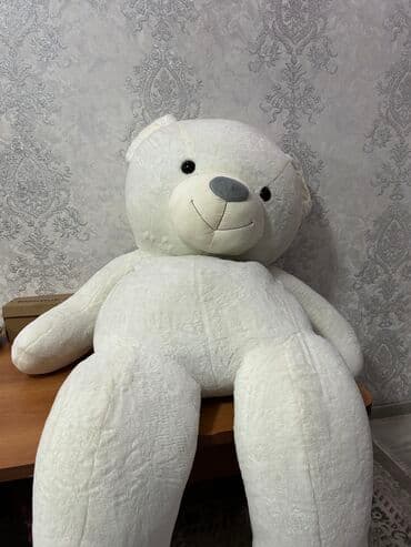 Новая 3000сомов
Подарок для девушки самый раз