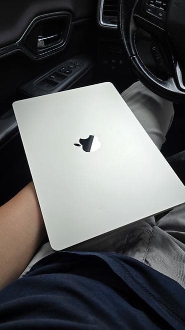 Ультрабук, Б/у, Apple M2, ОЗУ, RAM: 8 ГБ — 8