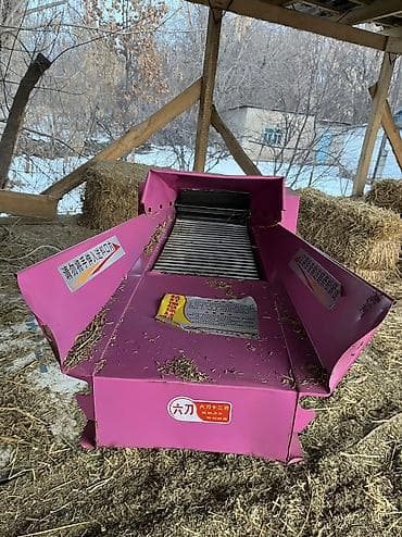 Контейнеры: Кормоизмельчитель/сенорезка электрическая для заготовки кормов — 2