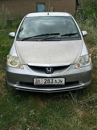 Продажа авто: Honda Fit Aria: 2004 г., 1.3 л, Автомат, Бензин, Седан — 4