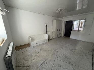 турусбекова боконбаева: 35 м², 2 бөлмө, Жылытылган, Забор, тосулган — 5