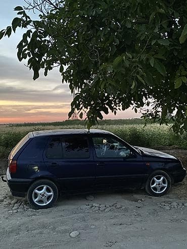купить фольксваген поло: Volkswagen Golf: 1995 г., 1.6 л, Механика, Бензин, Хэтчбэк — 2