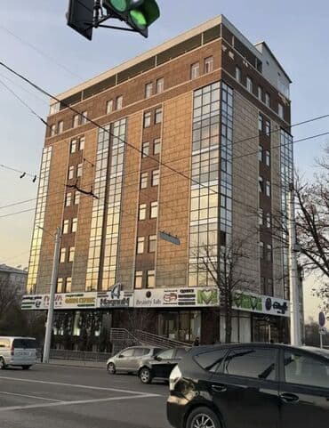 кабинеты: Сдаю Кабинет в салоне, 30 м², Для бровиста, Для визажиста — 4