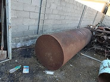 бачоктор: Металлическая цилиндрическая емкость (резер) 3 метров (высота) 0.90 - — 1