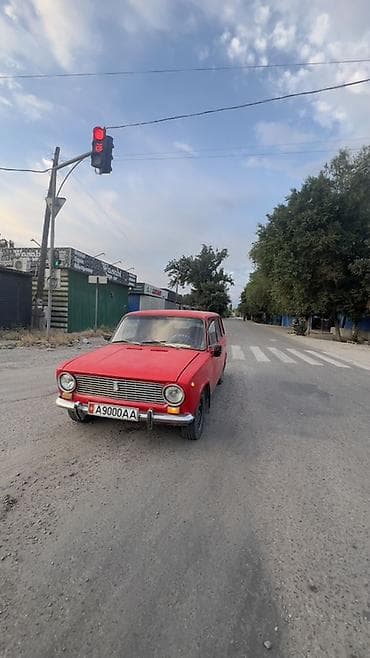 ваз 2201: ВАЗ (ЛАДА) 2102: 1981 г., 1.3 л, Механика, Бензин, Универсал — 1