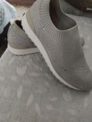 Атайын кийим: Кроссовкалар, 38, 39, Caprice, Колдонулган, түсү - Боз, Өзү алып кетүү — 23