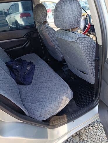 меняю дом на машину: Ford Focus: 2002 г., 1.8 л, Механика, Дизель, Универсал — 17