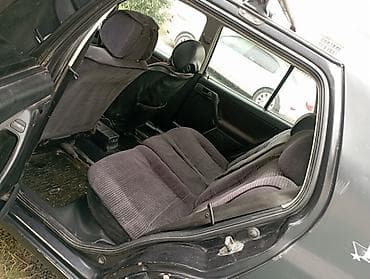 jetta 2: Volkswagen Golf: 1993 г., 1.6 л, Механика, Бензин, Хэтчбэк — 5
